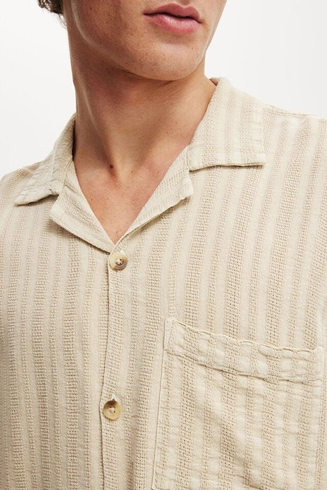 Cotton On Washed Box Fit Short Sleeve Shirt Ecru