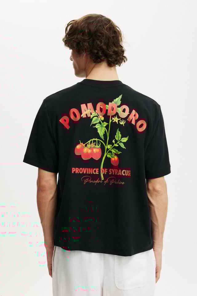 Cotton On Cropped Fit Graphic T-Shirt Black/pomodoro