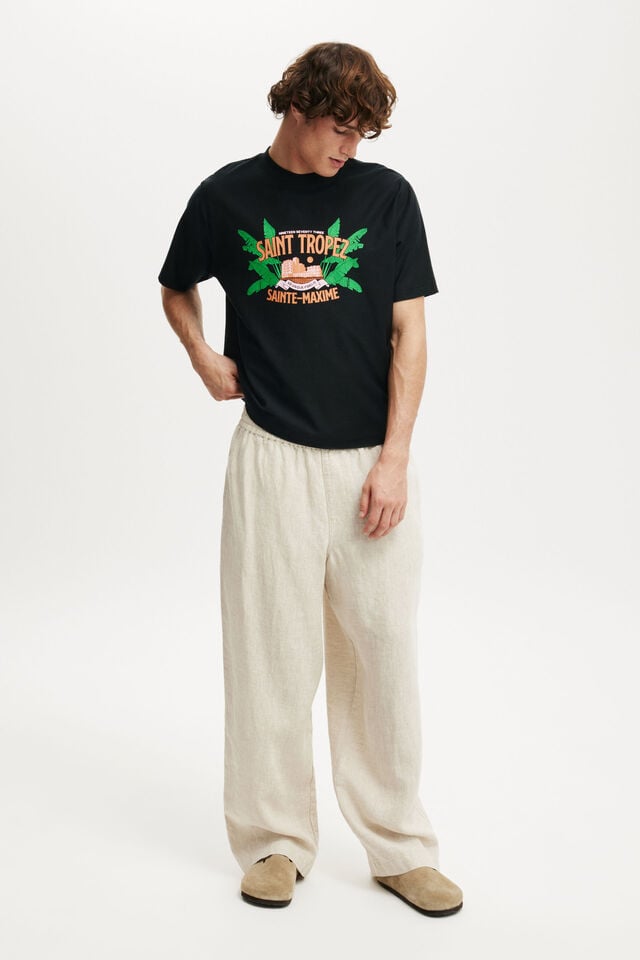 Cotton On Cropped Fit Graphic T-Shirt Black/saint Tropez