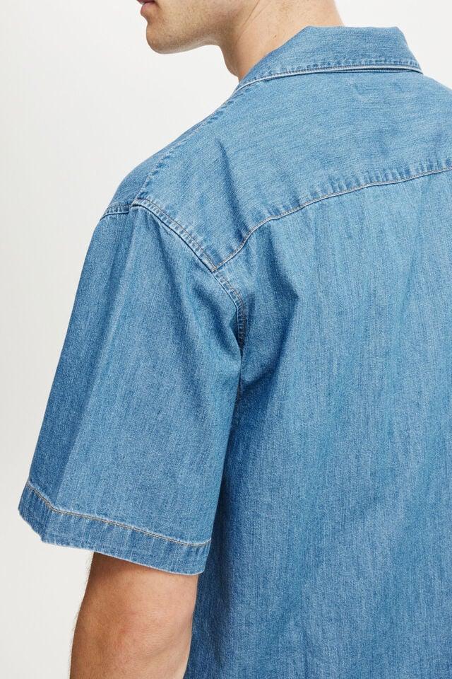 Cotton On Denim Box Fit Short Sleeve Shirt Mid Blue Rinse