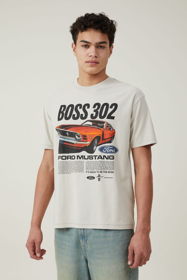 cotton on Ford Loose Fit T-Shirt lcn ford ivory/boss 302