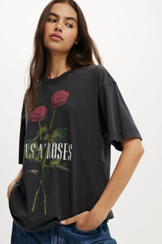 Cotton On Guns N Roses Boxy Graphic Tee Lcn Bra Guns N Roses / Washed Black
