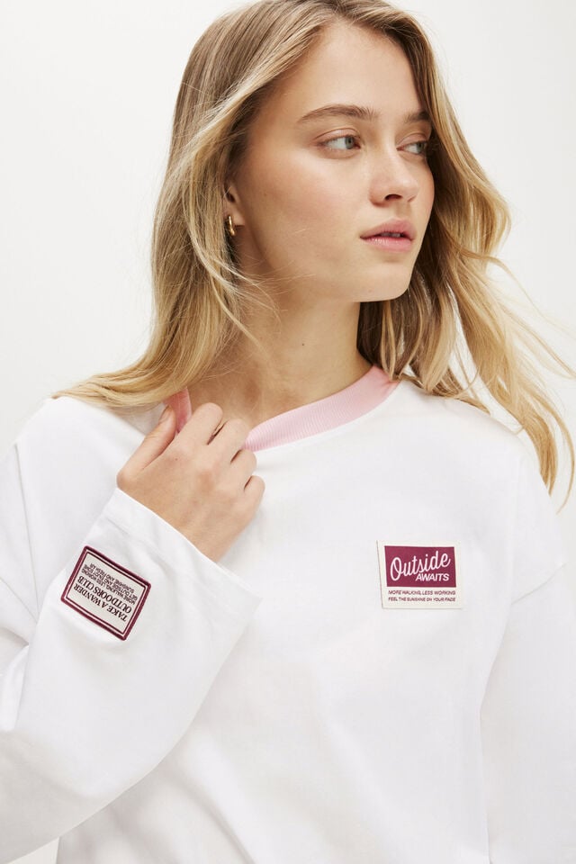 Cotton On Long Sleeve Graphic Crew White/outdoors Club