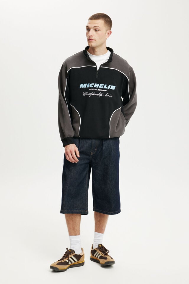 Cotton On Michelin Racing Fleece Lcn Mic Black/faded Slate/ Michelin Crest