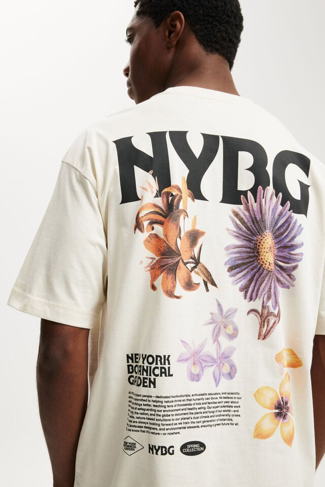 Cotton On New York Botanical Garden Box Fit T-Shirt Lcn Nybg Cream Puff/nybg - Flowers