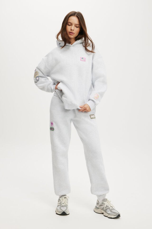 Cotton On Plush Premium Graphic Hoodie Cloudy Grey Marle/badge