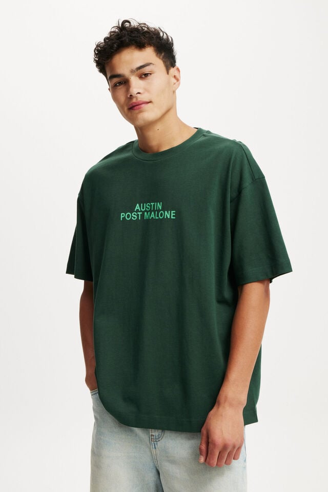 cotton on Post Malone Box Fit T-Shirt lcn bra pineneedle green/post malone -sign me