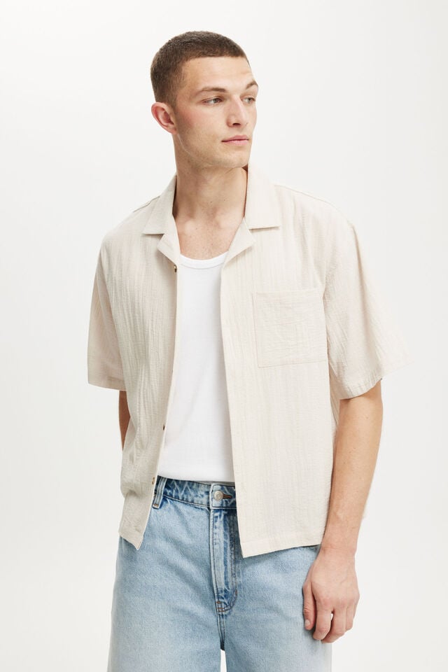 cotton on Riviera Box Fit Short Sleeve Shirt light taupe
