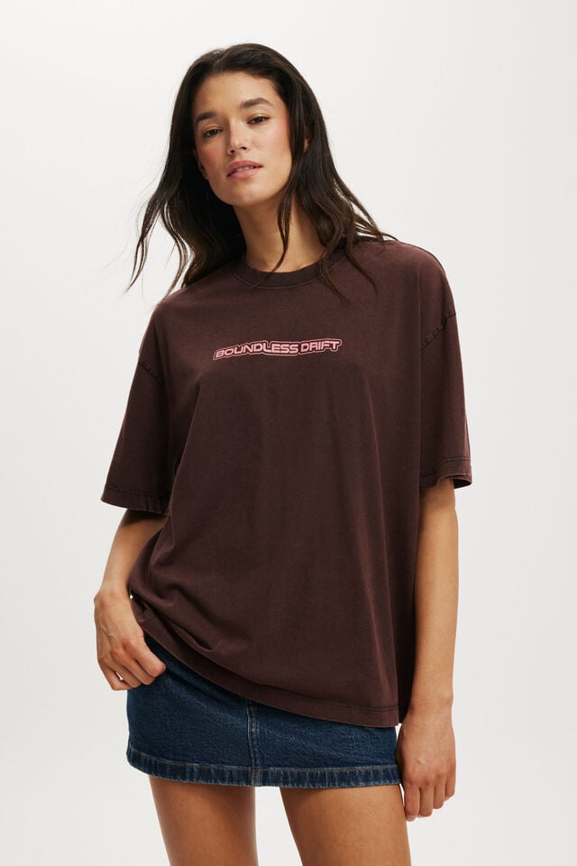 Cotton On The Boxy Graphic Tee Boundless Drift/ Dark Oak