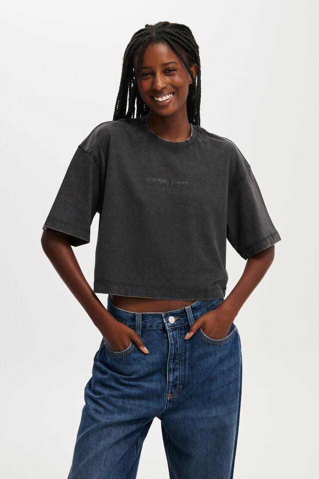 Cotton On The Cropped Boxy Graphic Tee Harmony Stadium/washed Black
