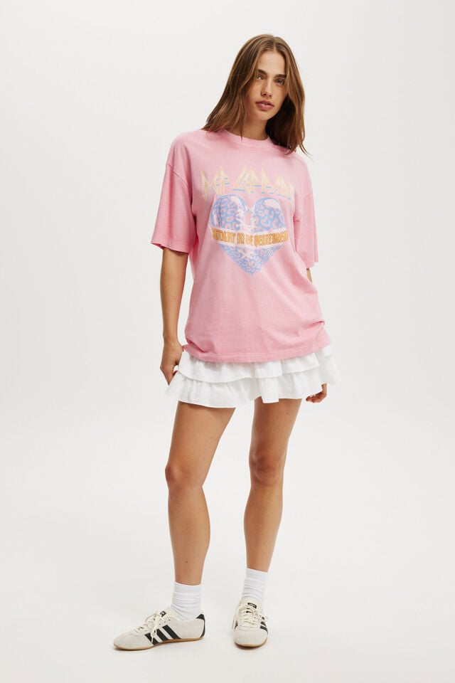 Cotton On The Lcn Music Boxy Graphic Tee Lcn Br Def Leppard Heartbreak/ Britney Pink
