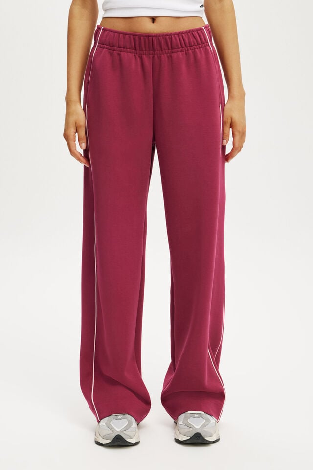 Cotton On The Ultimate Soft Sweatpant Sangria/cherry Dream