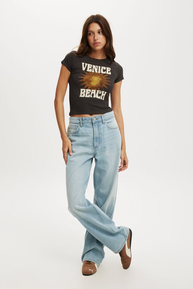 Cotton On Urban Graphic Baby Tee Venice Beach/ Washed Black