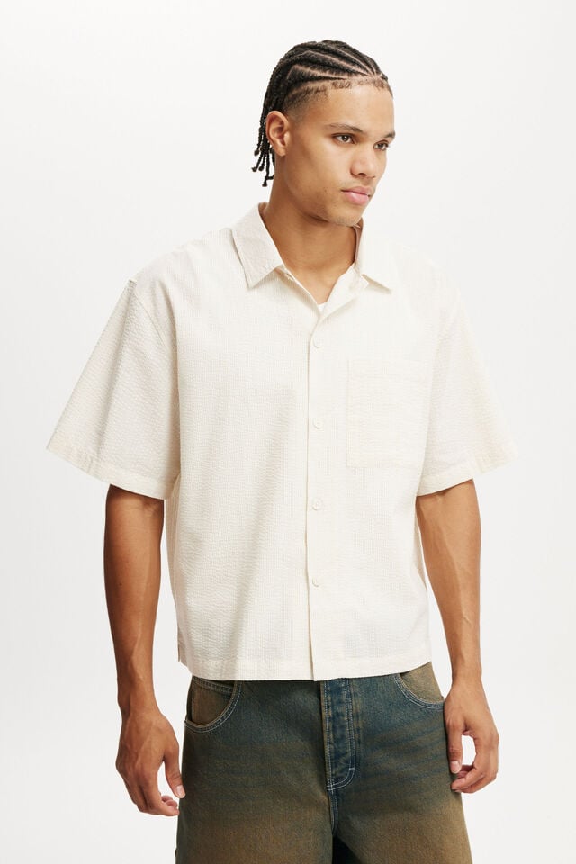 cotton on Ventura Short Sleeve Shirt bone seersucker stripe