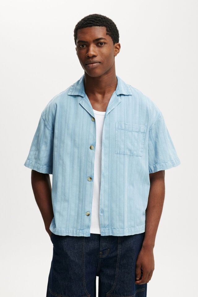 cotton on Washed Box Fit Short Sleeve Shirt washed blue