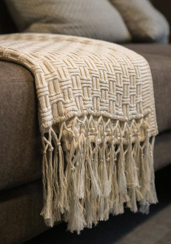 Cottonique 100% Organic Cotton Throw Blanket With Tassels