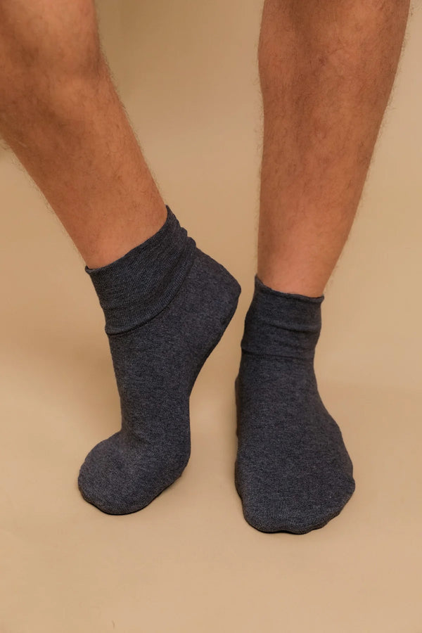 Cottonique Latex-Free Adult Booties (2 Pairs/pack)