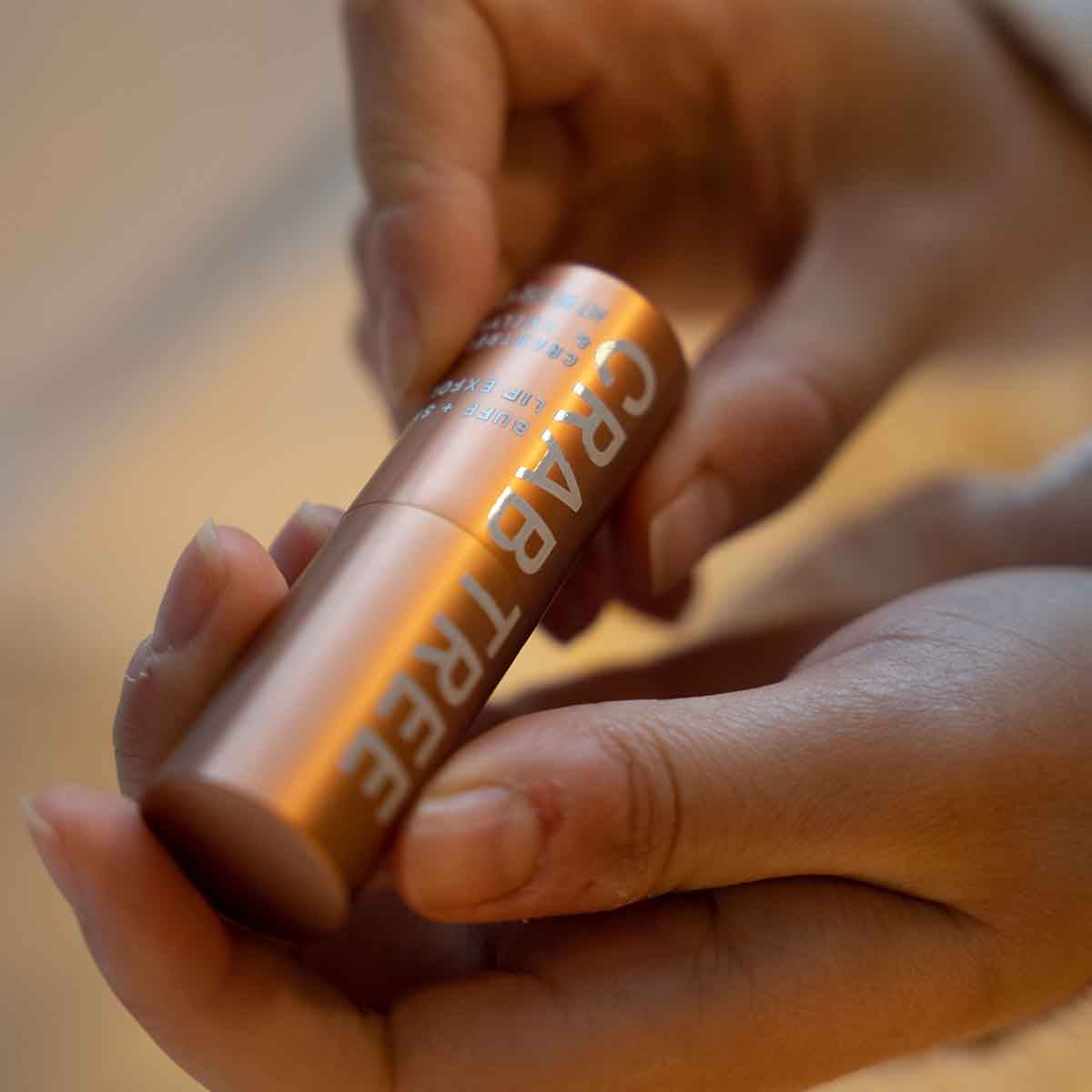 Crabtree & Evelyn Buff + Smooth Lip Exfoliator - 3.5g