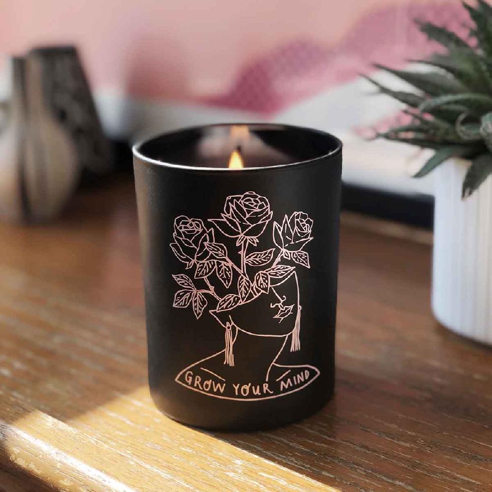 Crabtree & Evelyn Femme De Force Candle - 250g