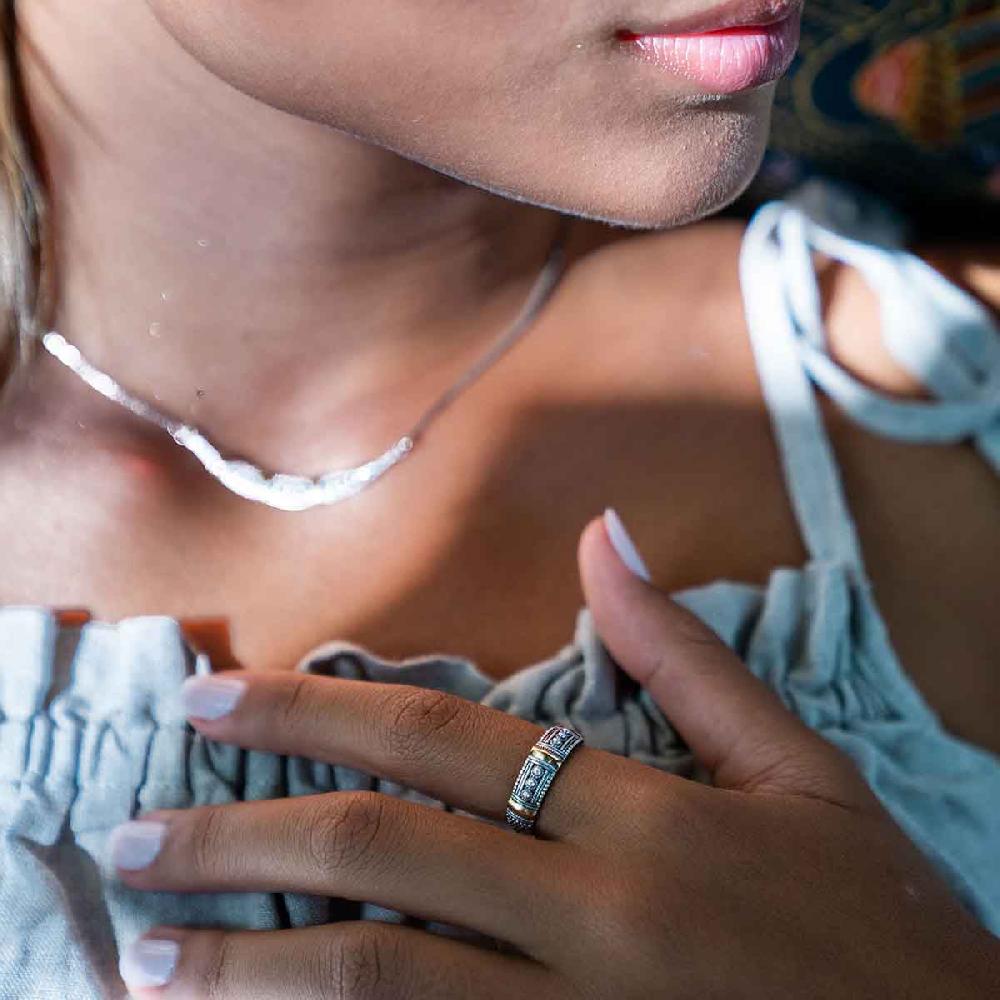 Crabtree & Evelyn Hand Crafted Silver Ring