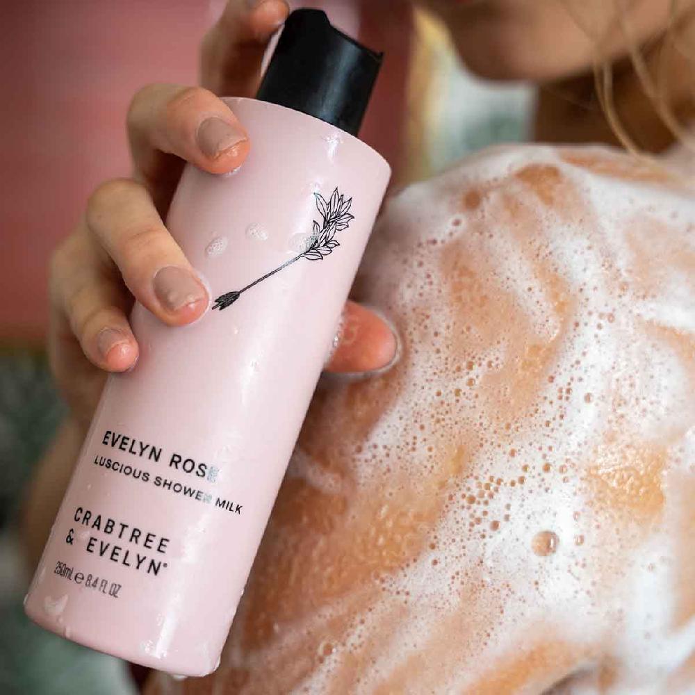 Crabtree & Evelyn Luscious Shower Milk - 250ml