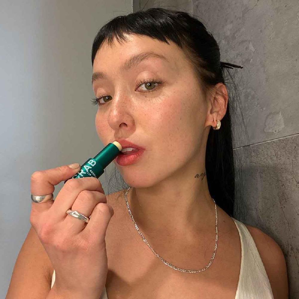 Crabtree & Evelyn Nourish + Renew Lip Balm 3.5g