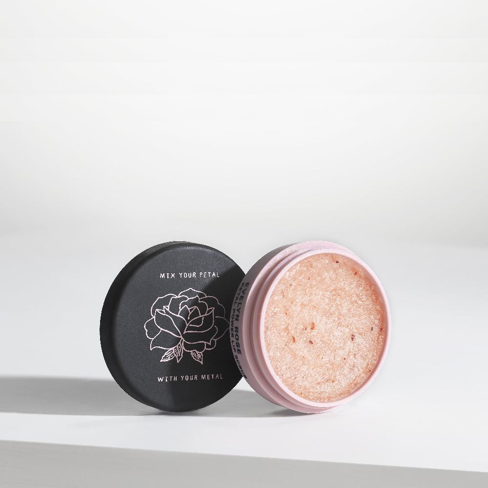 crabtree & evelyn Petal Power Lip Scrub - 10g