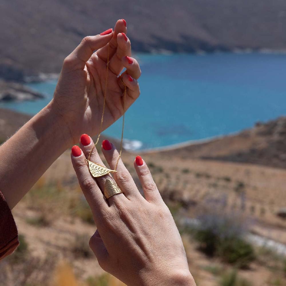 Crabtree & Evelyn Pyrgi Necklace