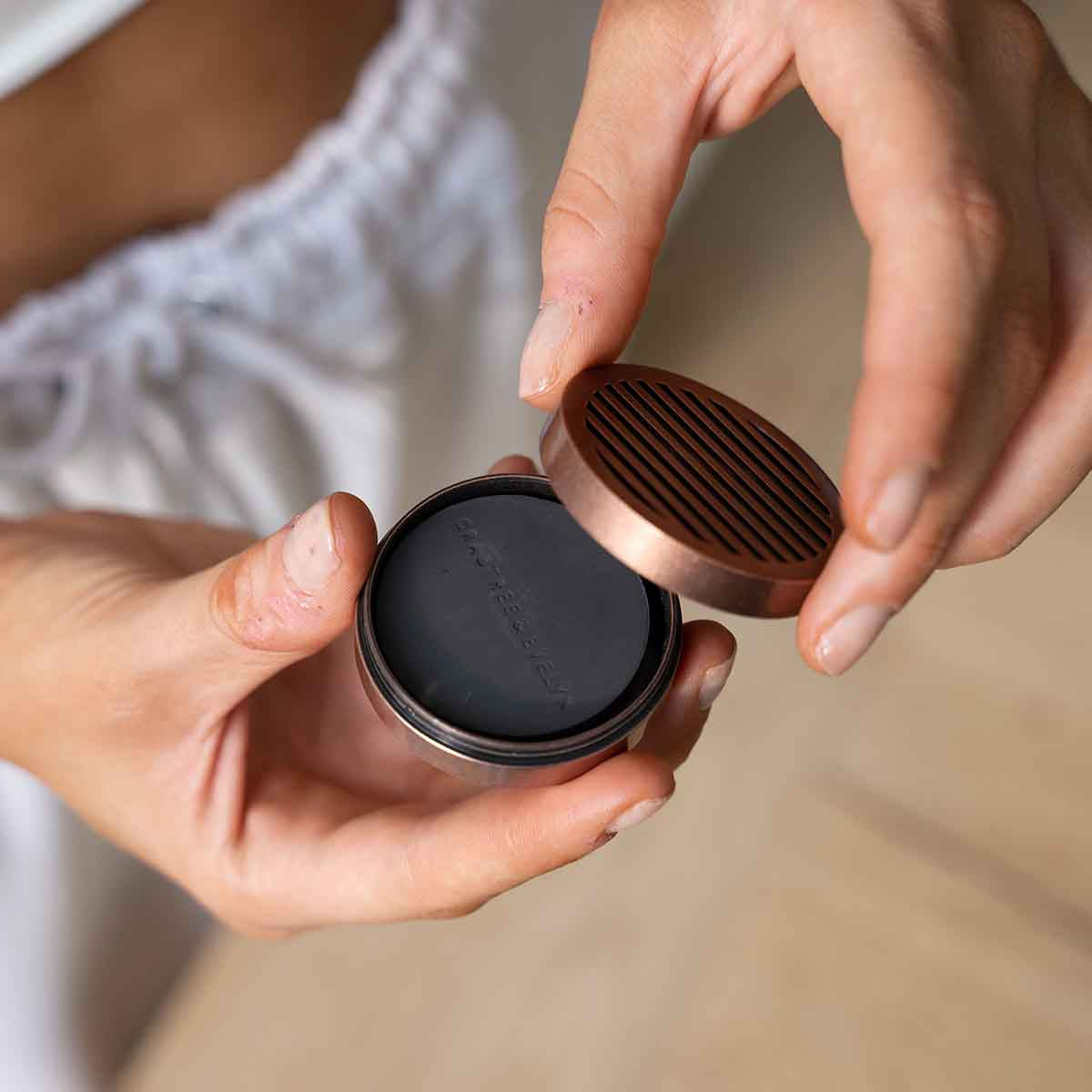 Crabtree & Evelyn Raw Instinct Portable Diffuser Set