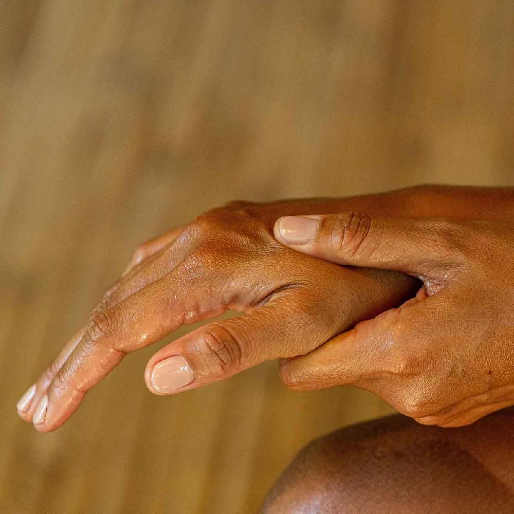 Crabtree & Evelyn Jasmine + Ylang Ylang Self Massage Oil - 100ml