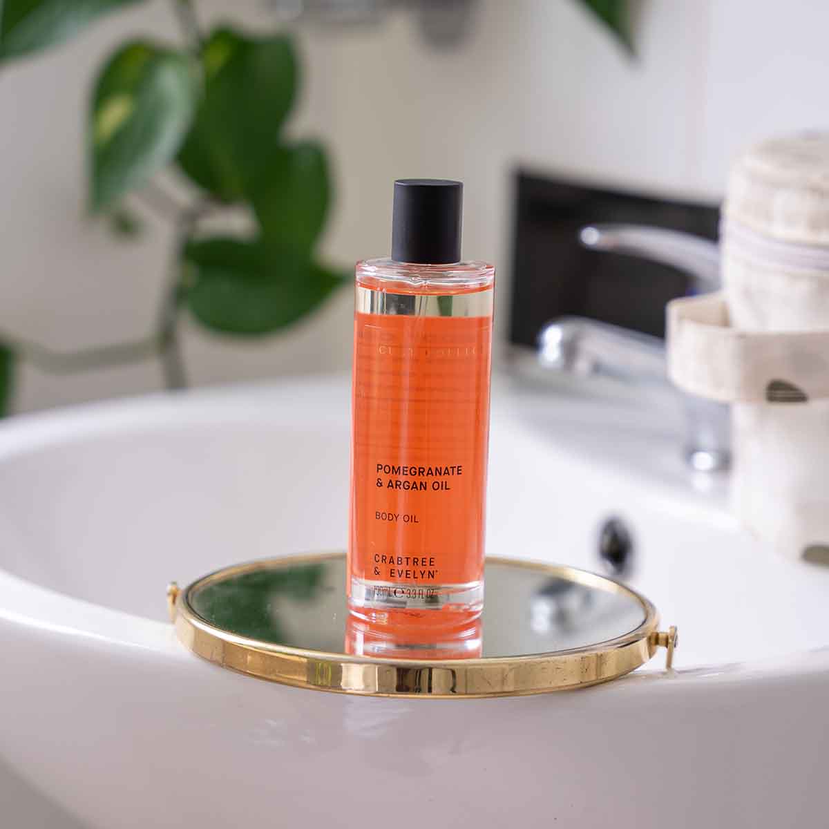 Crabtree & Evelyn Pomegranate & Argan Oil Body Oil - 100ml