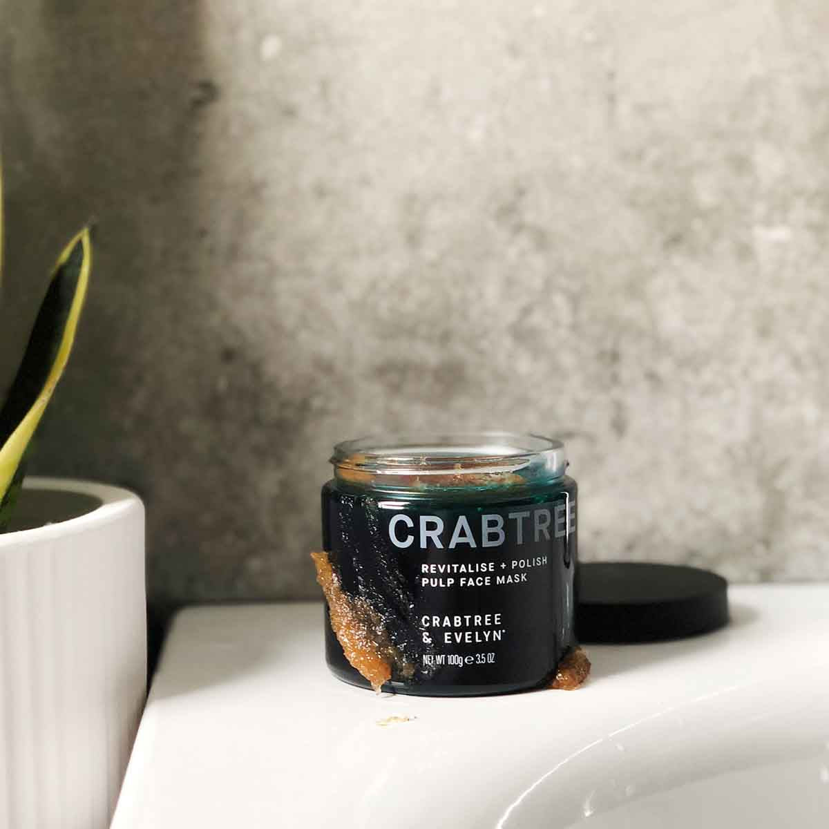 Crabtree & Evelyn Revitalise + Polish Pulp Face Mask - 100g