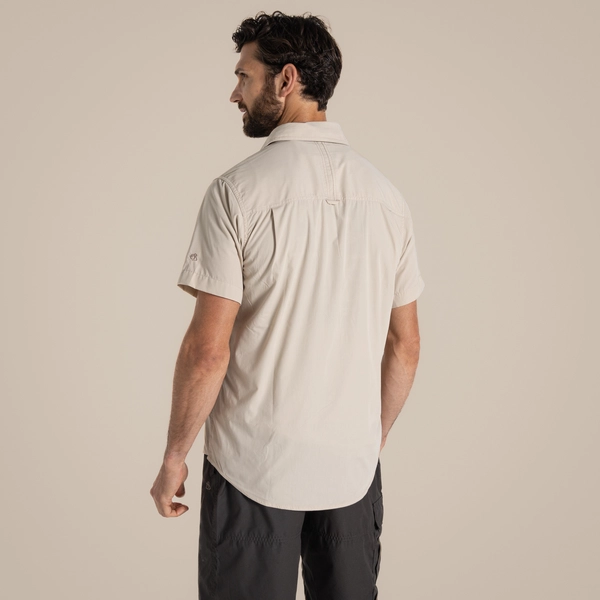 craghoppers Men's Kiwi Short Sleeved Shirt | Oatmeal
