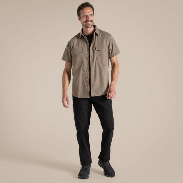 Craghoppers Men's Kiwi Short Sleeved Shirt | Pebble