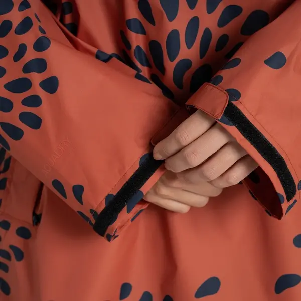 Craghoppers Women's Globeflower Packable Overhead Jacket | Dark Spice Print