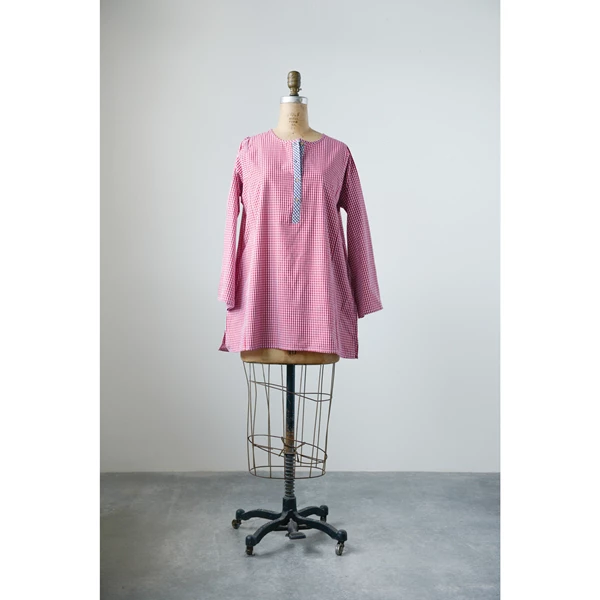 creative co op Cotton Woven Gingham Nellie Shirt Small