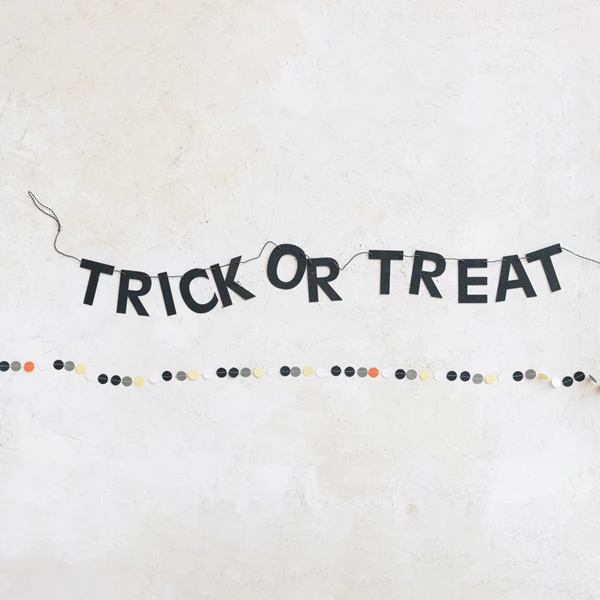 Creative Co Op Paper Banner "TRICK OR TREAT" Black