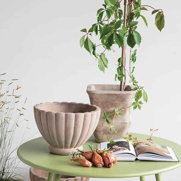 Creative Co Op Desert Pot Pallet: 4 Bird Baths & 12 Sets Of Pots (38 Pieces)