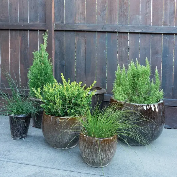 Creative Co Op Earthy Pot Pallet: Includes 8 Sets Of Pots (22 Individual Pcs)