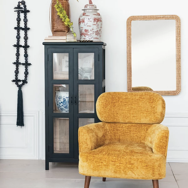 Creative Co Op Oak Wood Beads W/ Cotton Tassel Black