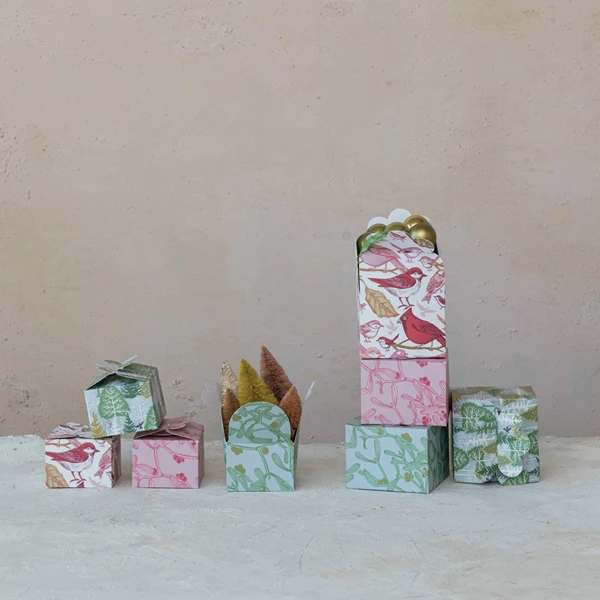 Creative Co Op Printed Recycled Paper Interlocking Gift Box W/ Flora/Fauna Pattern 4 Styles ©