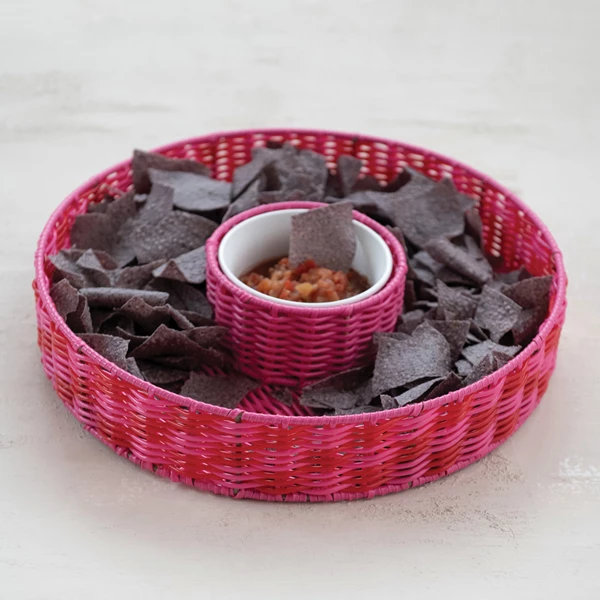 Creative Co Op Woven Plastic Chip & Dip Basket W/ 18 Oz. Removable White Ceramic Bowl Set Of 2