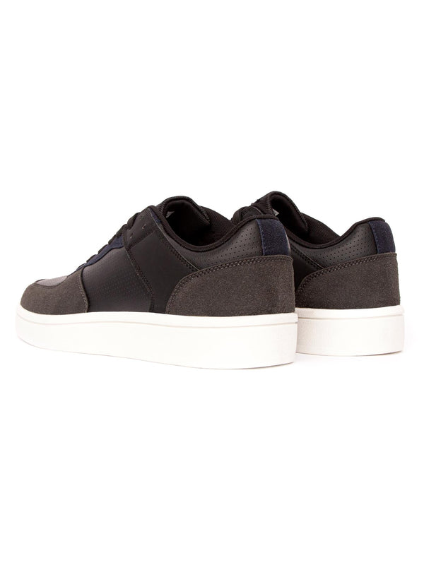Crosshatch Avelino Trainers Black