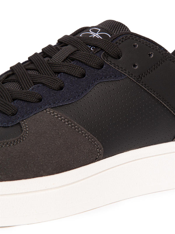 Crosshatch Avelino Trainers Black