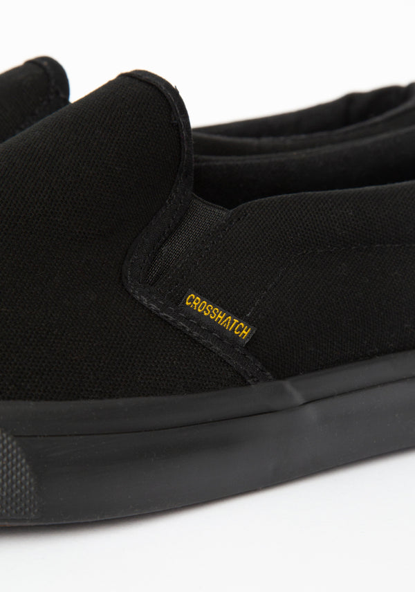 Crosshatch Ramp MVE Pumps Black