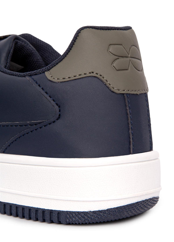 Crosshatch Toribio Trainers Navy