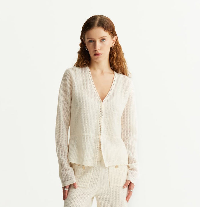 crush CROCHET V-NECK FITTED CARDIGAN White