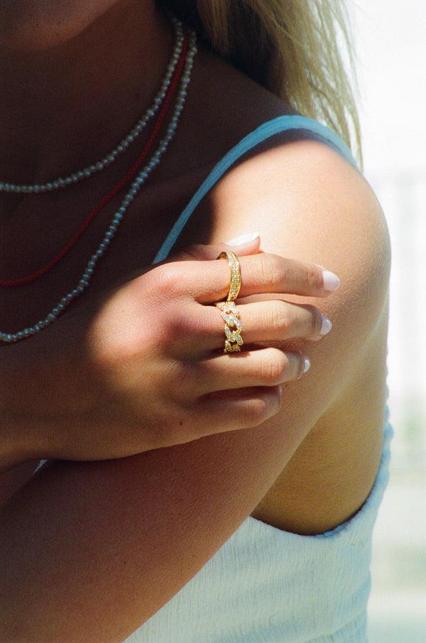 Crystal Haze Mexican Chain Ring - Clear