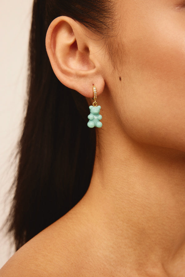 Crystal Haze Nostalgia Bear Hoop - Baby Shark