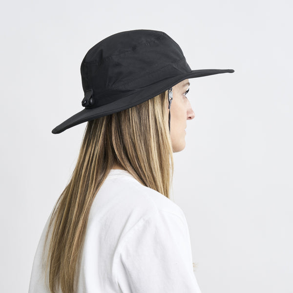 Ctr Stratus Cloud Burst Bucket Hat